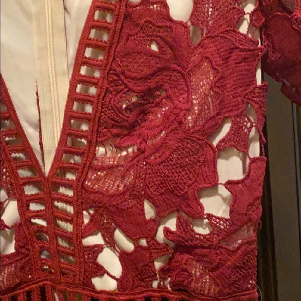 Lace Romper - Picture 3 of 3